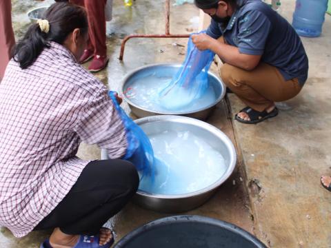โครงการอบรมส่งเสริมอาชีพระยะสั้น หลักสูตรการทำปลาส้มไร้กาง และเค้กกล้วยหอม